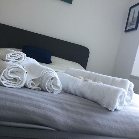 Sama'S Stylish Hotel Room 4 Manchester Exterior foto